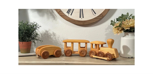 Debresk Wooden Toy Train  - Alder & Alouette