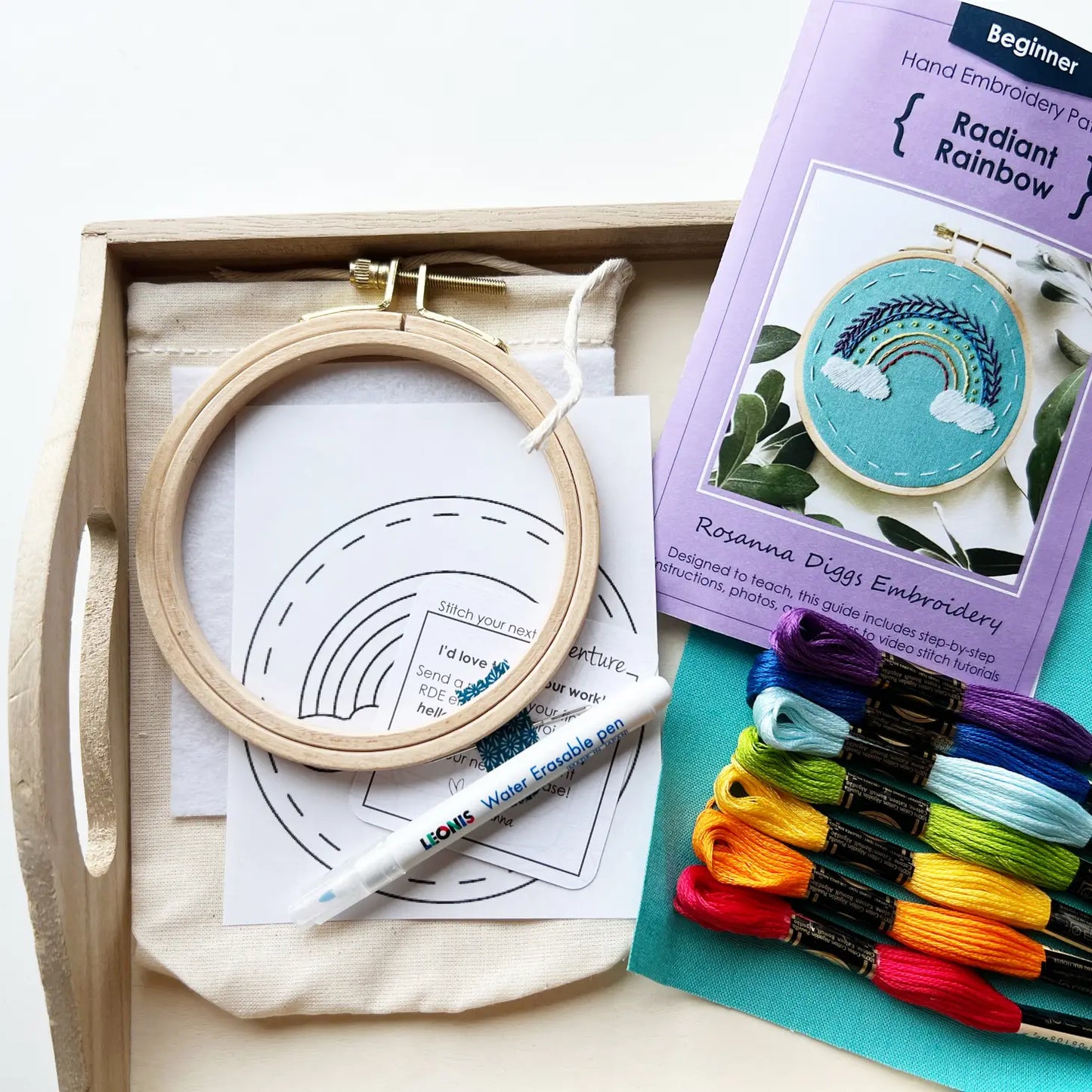 LEARN TO EMBROIDER KIT - GREEN SEA TURTLE - Alder & Alouette