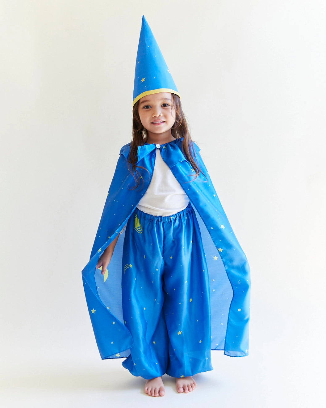Star Silk Cape with streamer for Dress Up Pretend Play - Alder & Alouette