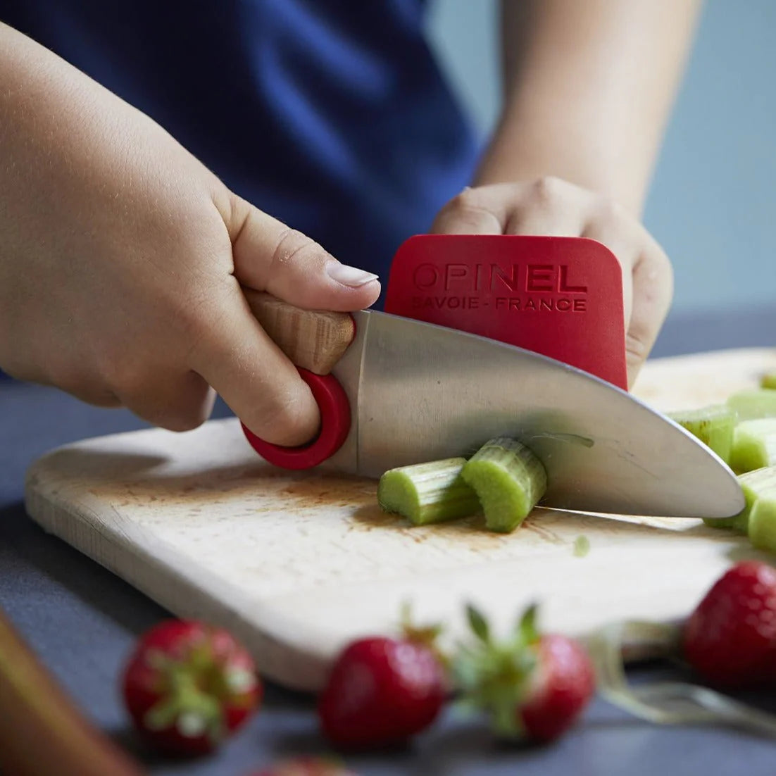 Chef Knife for Kids by Opinel - Le Petit Chef, 2-Piece Set Knife and Finger Guard - Alder & Alouette