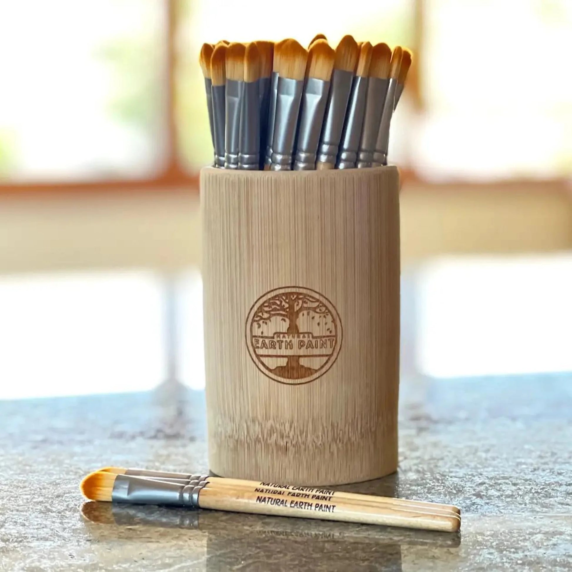 Natural Earth Paint Bamboo Paint Brush - Alder & Alouette