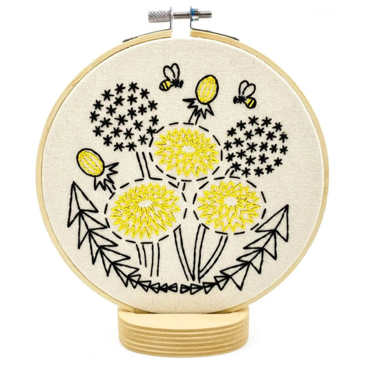 Summer Embroidery Kit Bee Kind Dandelion, Beginner - Alder & Alouette