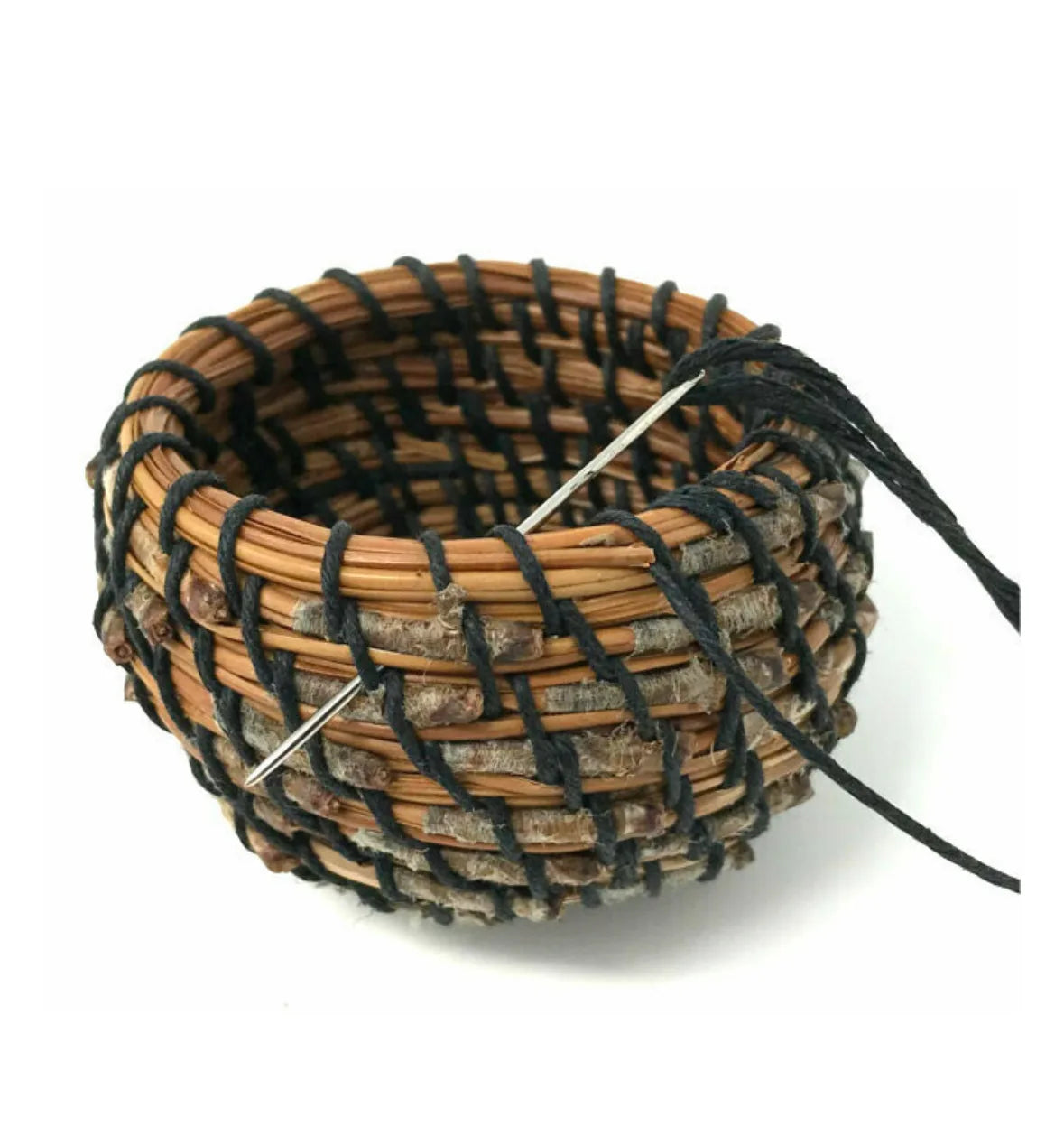 Pine Needle Basket Coiled Weaving Kit | Beginner - Alder & Alouette