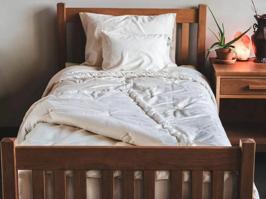 Organic Cotton and Eco Wool Comforter - Alder & Alouette