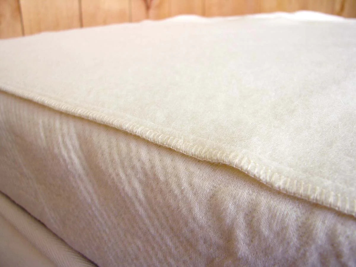 Wool Puddle Pad