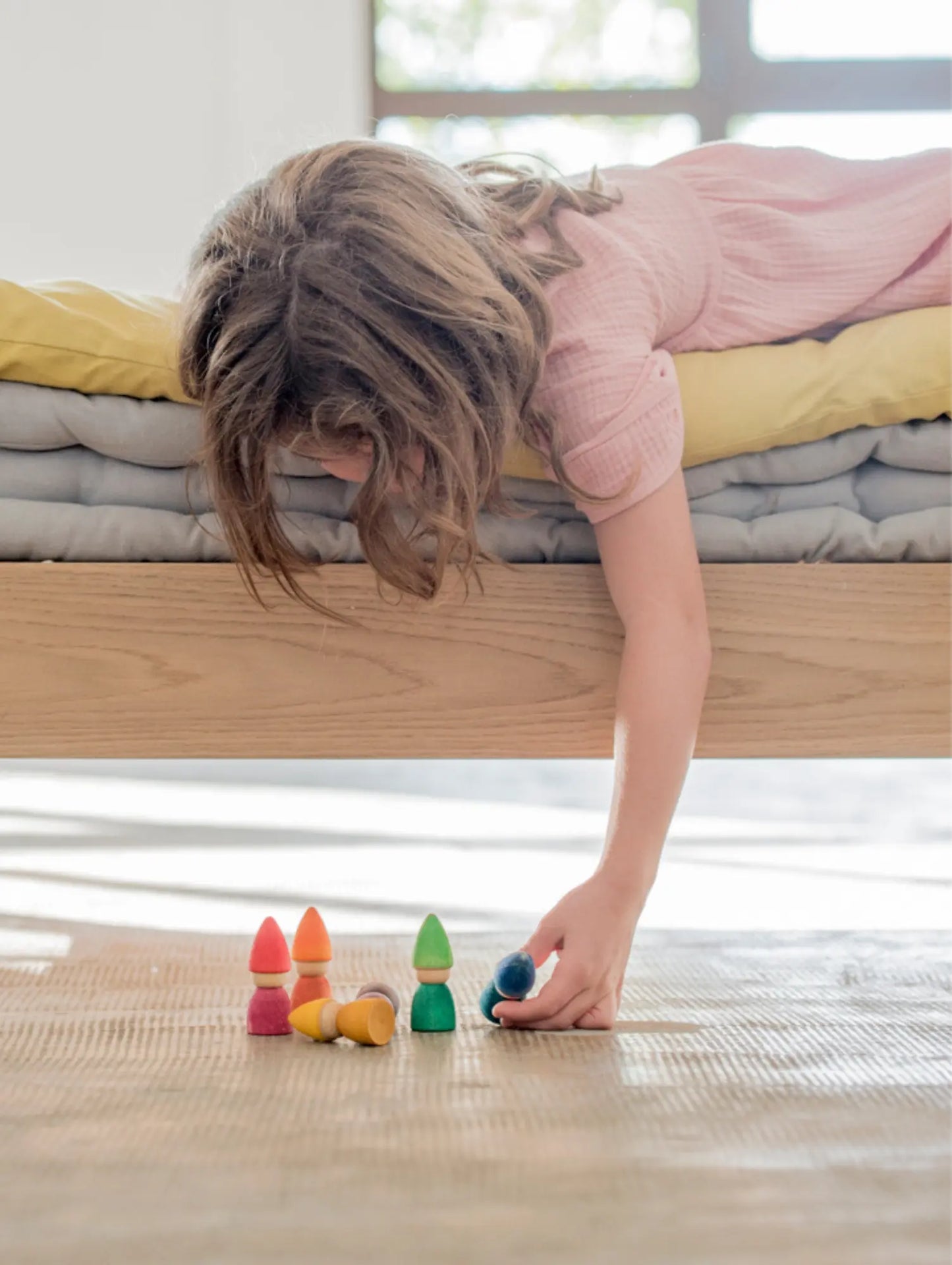 Grapat 6 Wooden Rainbow Tomten Nins – Waldorf-Inspired Peg Dolls