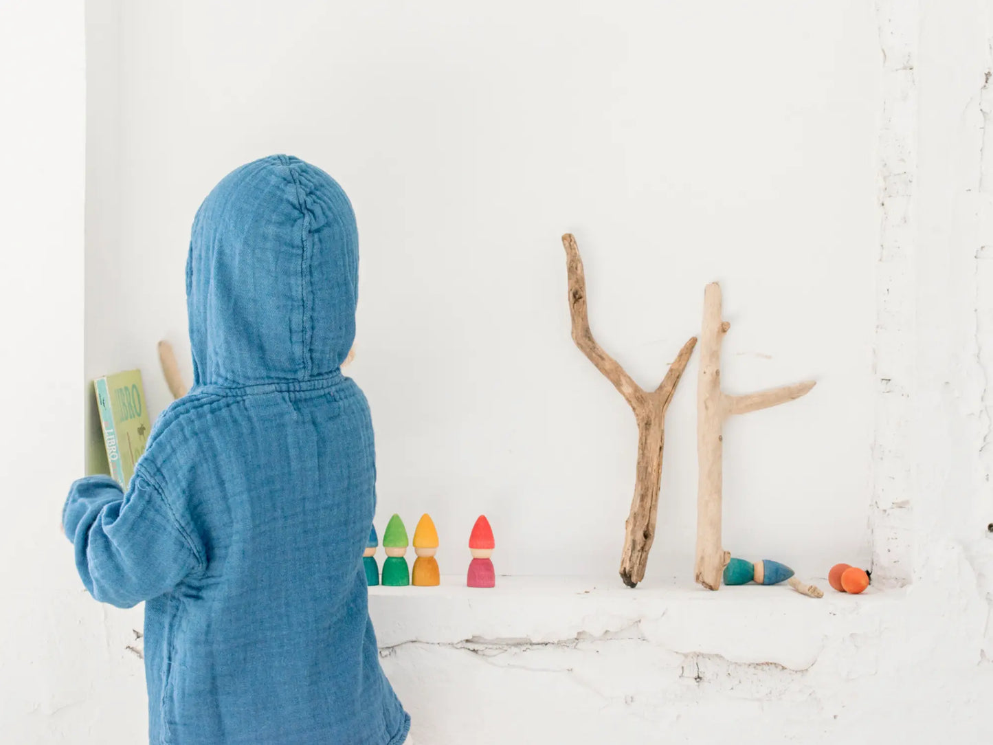 Grapat 6 Wooden Rainbow Tomten Nins – Waldorf-Inspired Peg Dolls