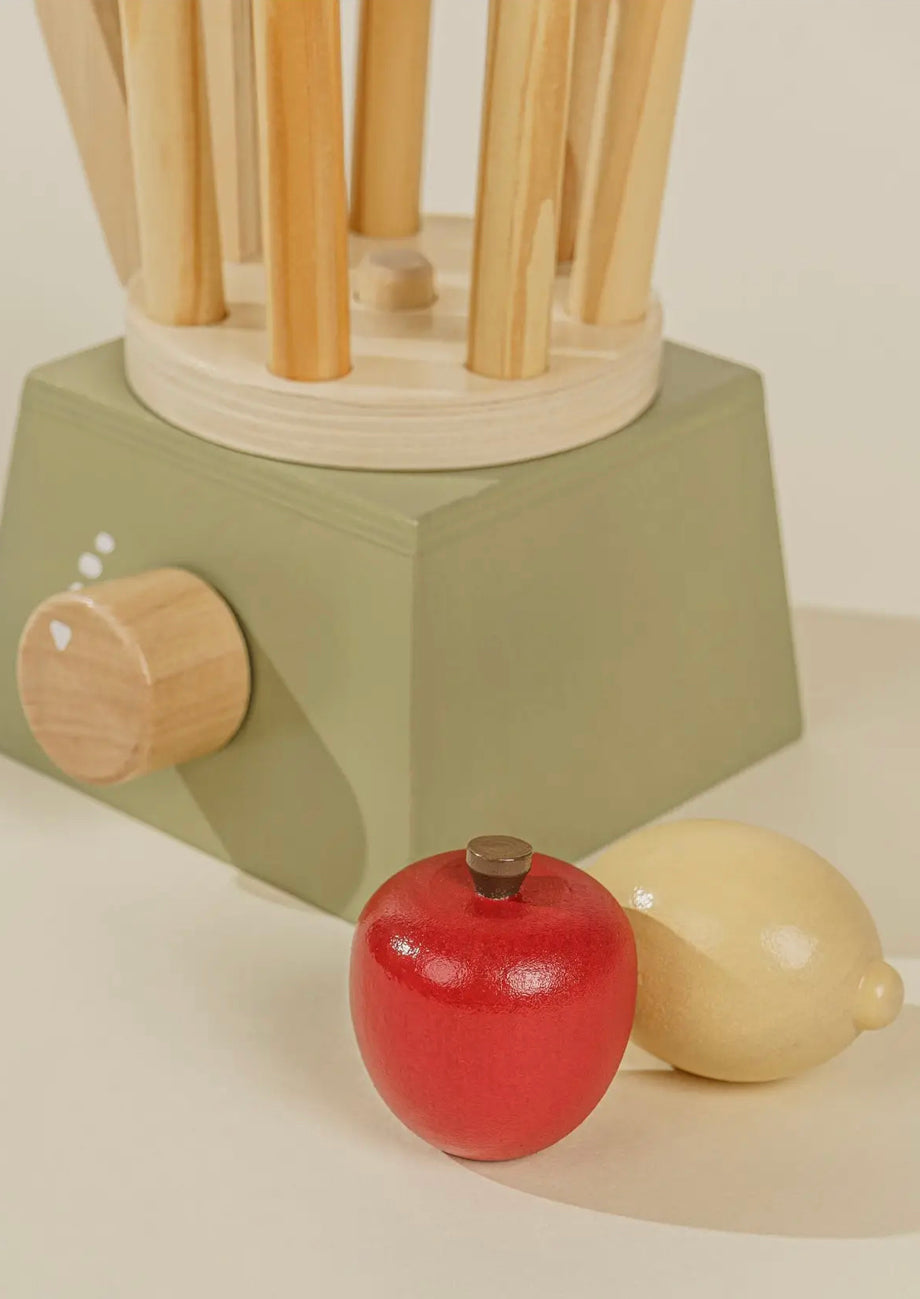 Coco Village | Wooden Smoothie Blender with Fruit - Alder & Alouette