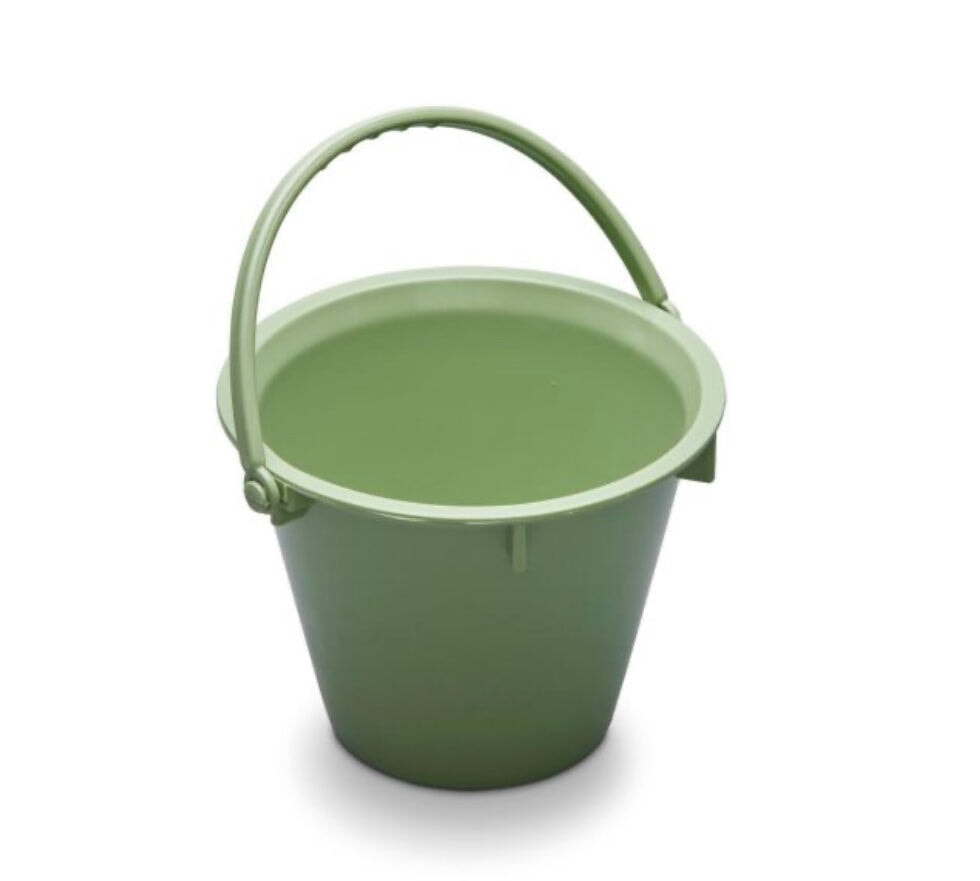 Rolf Eco Sand Toys, Sugarcane-Based, Beach Toys, Mid Pie Toys - Alder & Alouette