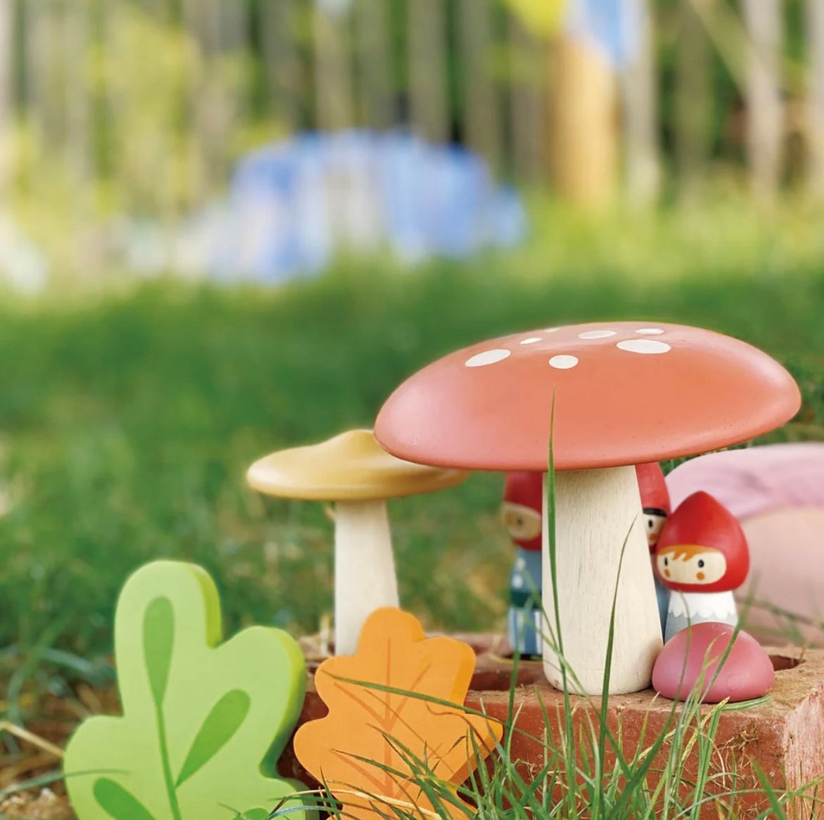 Woodland Gnome Family by Tender Leaf Toys