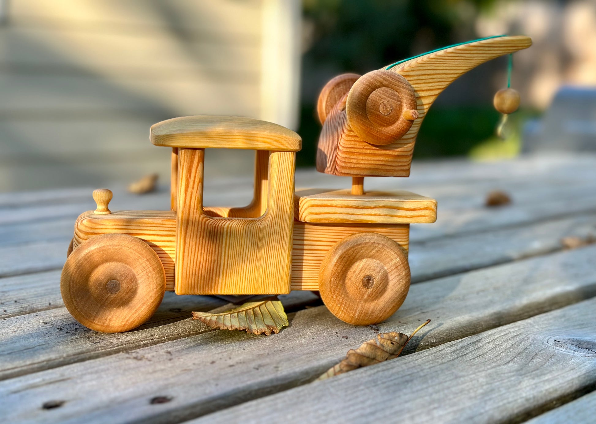 Debresk Toy Breakdown Crane, Wooden Heirloom Truck - Alder & Alouette