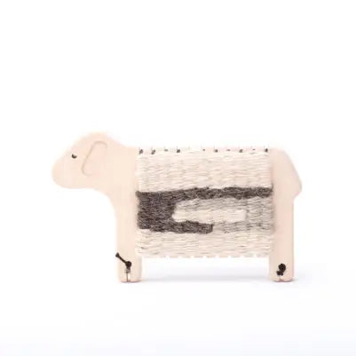 BAJO - Weaving Sheep with Wool - Alder & Alouette
