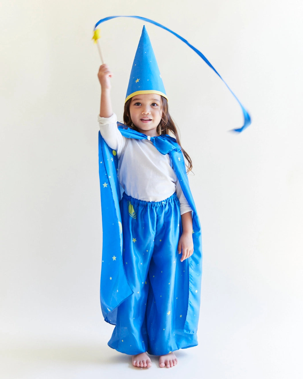 Star Silk Cape with wizard hat and streamer for Dress Up Pretend Play - Alder & Alouette