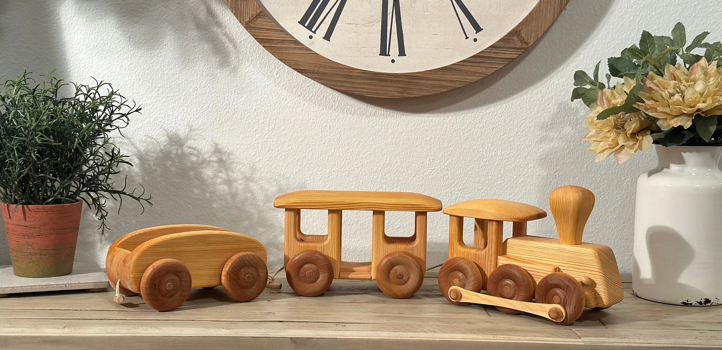 Toy Wooden Train by Debresk - Alder & Alouette
