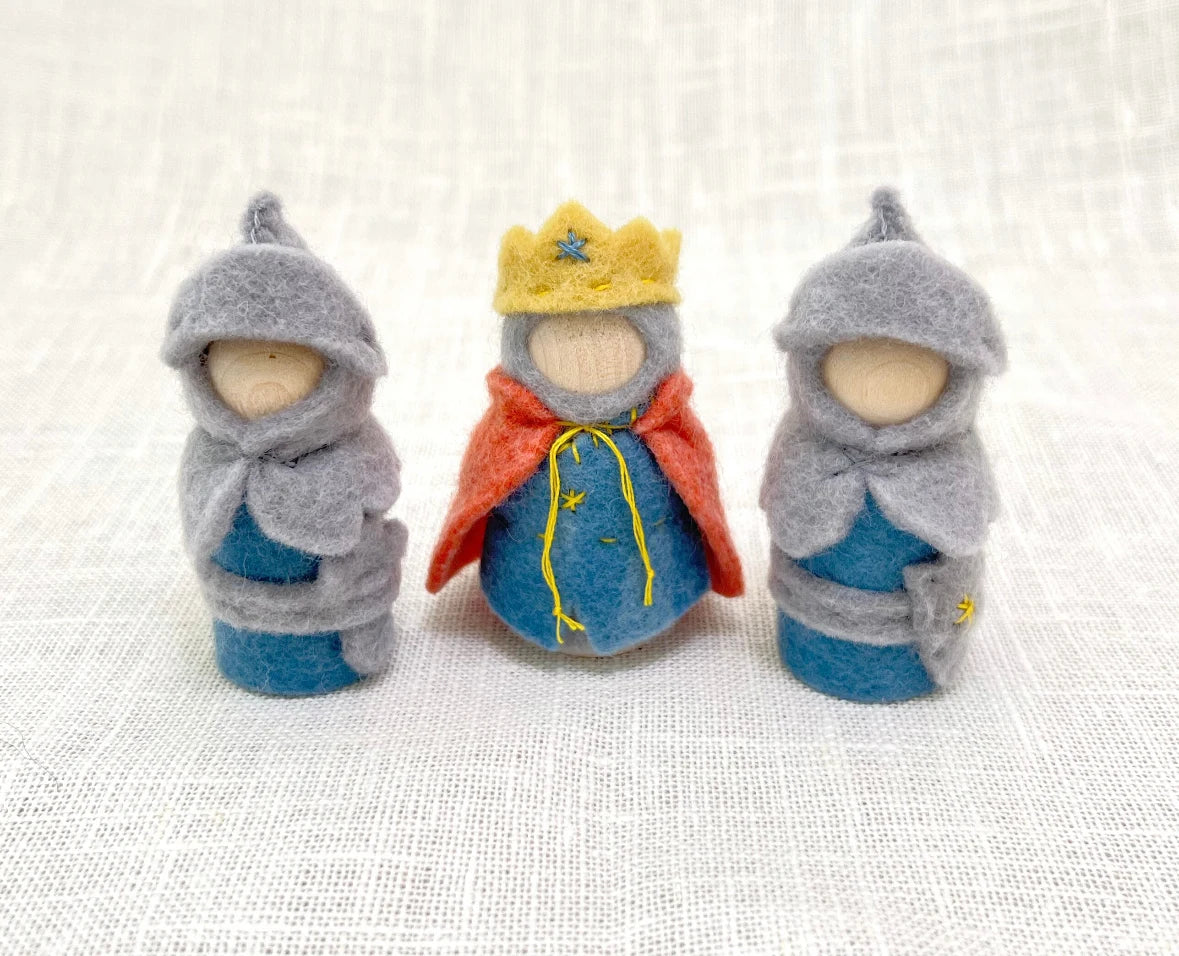 Peg Doll Kit for King and Knights