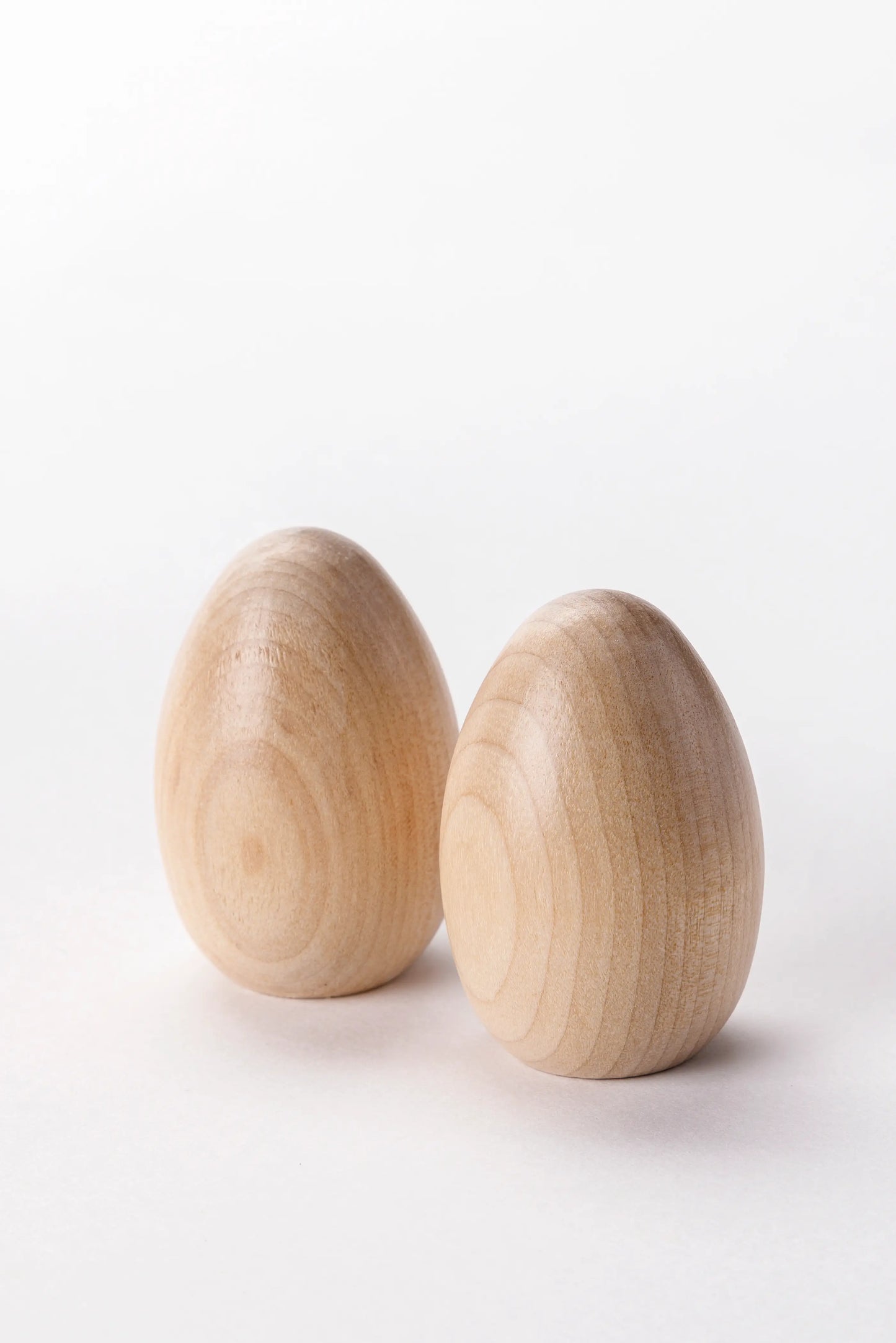 Wooden Play Eggs - Half a Dozen Eggs