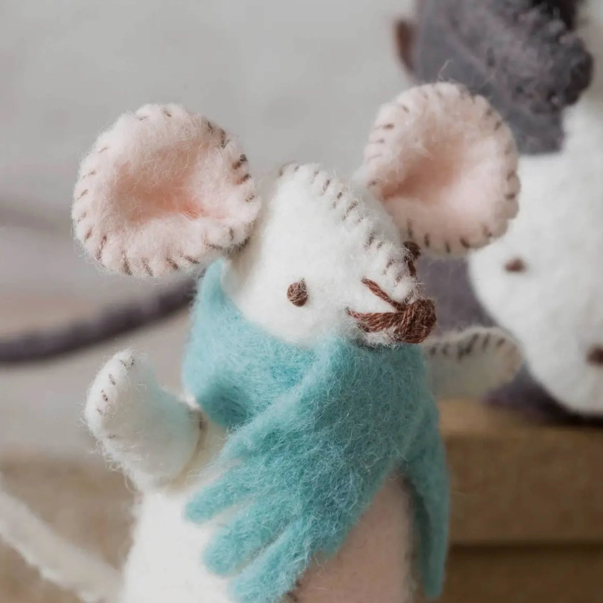 Felt Sewing Kit Mouse Family Little White Mouse in a Scarf by Corinne Lapierre - Alder & Alouette