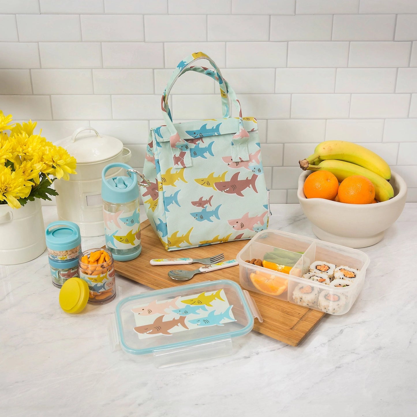 Smiley Shark Lunch bag and Flip & Sip - Alder & Alouette