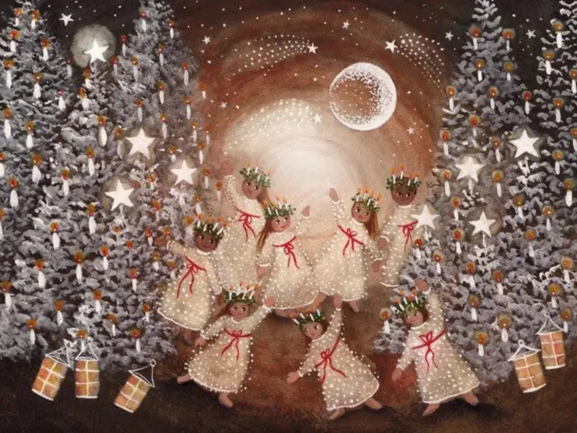 Toverlux lamp plate in a wooden lamp featuring a Saint Lucia Festival of Light winter scene under moon, stars and decorated trees