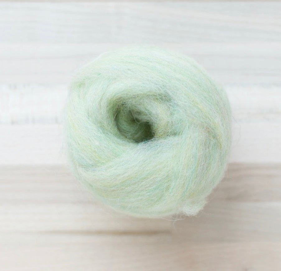 Needle Felting | Wool Roving | Flowing Wool - Alder & Alouette