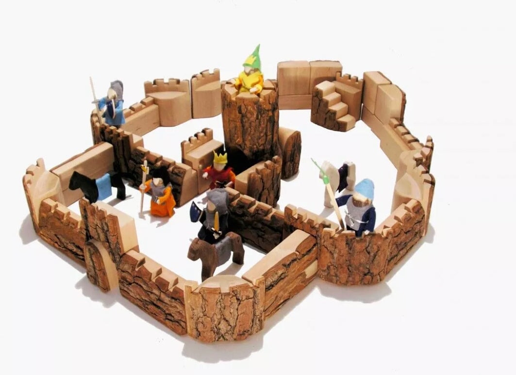 Magic Wood Natural Tree Block Castle, 35 Pieces Castle Natural Blocks - Alder & Alouette