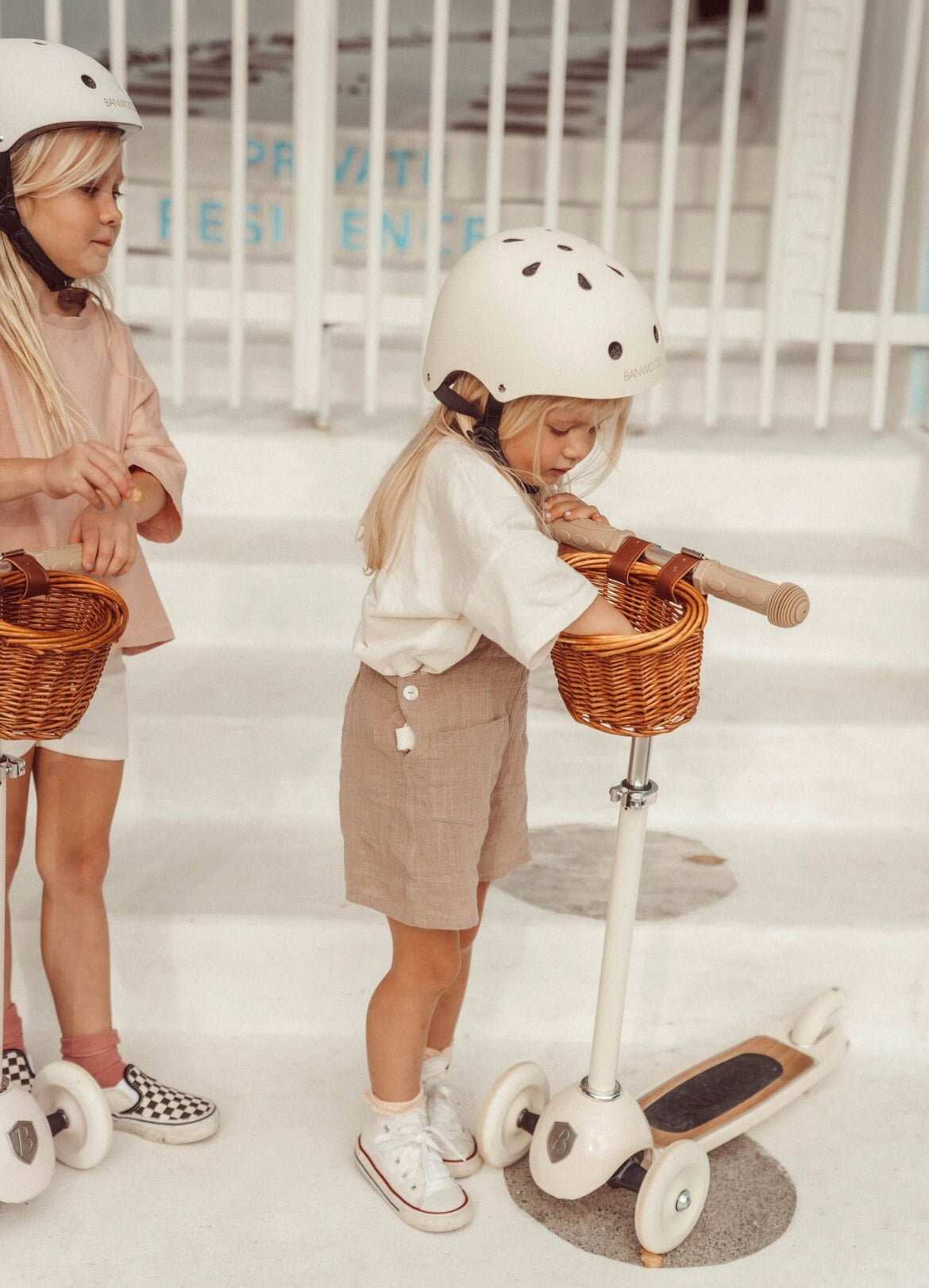Banwood | Scandinavian Style Scooter | Kick Scooter | White Scooter Riding Toys - Alder & Alouette