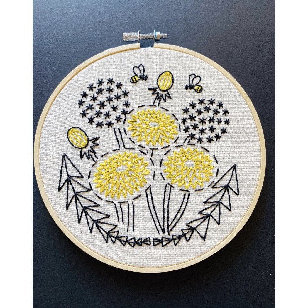 Summer Embroidery Kit Bee Kind Dandelion, Beginner - Alder & Alouette